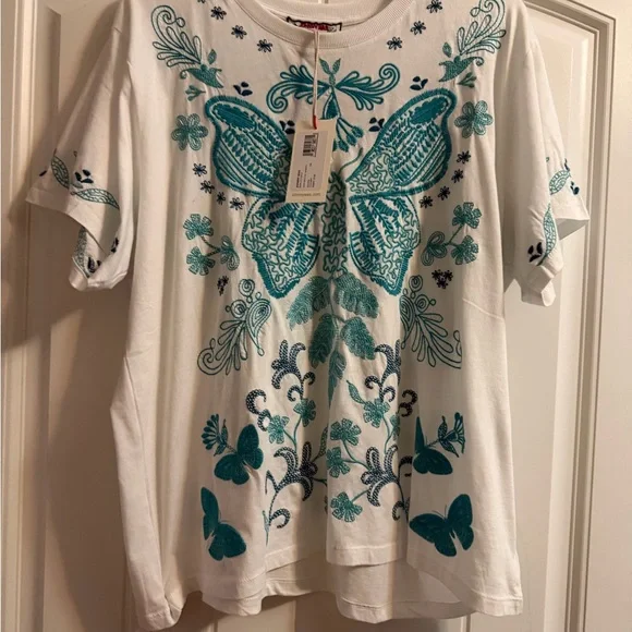 Johnny Was Benedita  Crew Neck Tee - Picture 6 of 16